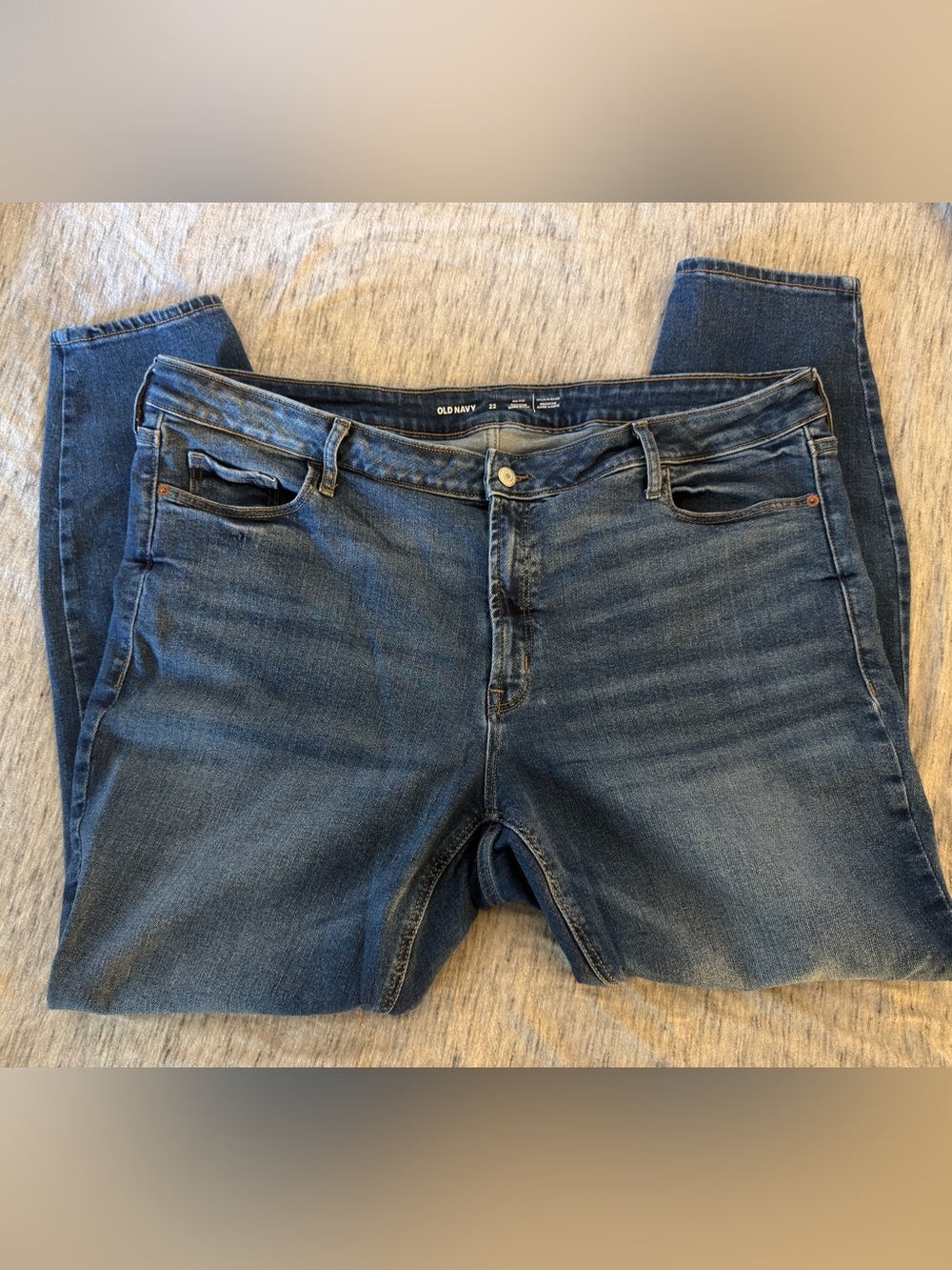 Old Navy Women's Mid-Rise Rockstar Super Skinny Jeans size 22